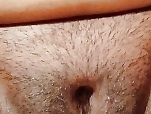 Indian solo girl pussy fucking herself