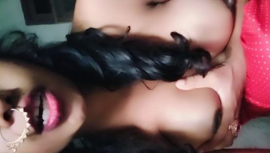 Desi Bhabhi Ki Chudai desi chut indian girl