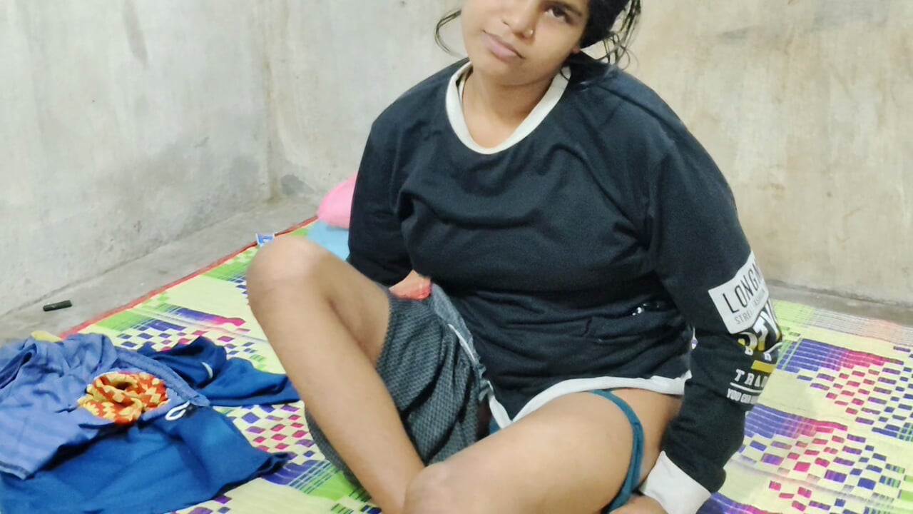 Desi Girlfriend hard fucked by boyfriend.