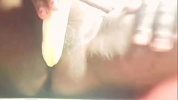 Desibhabhi Sex housewife fucked with banana