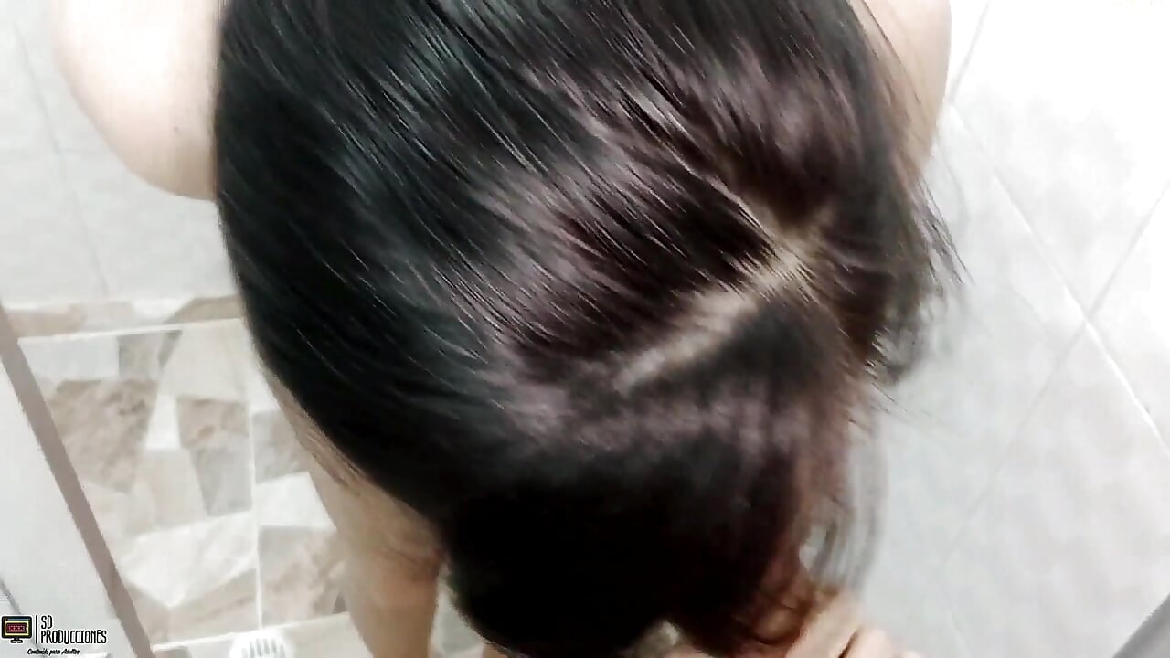 My stepsister won’t let me rest and wants to play with my cock all the time! – Porn in Spanish