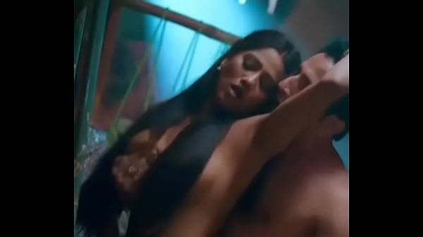 Indian Desi girls pleasing her boyfriend