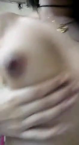 Indian girl pussy fingering