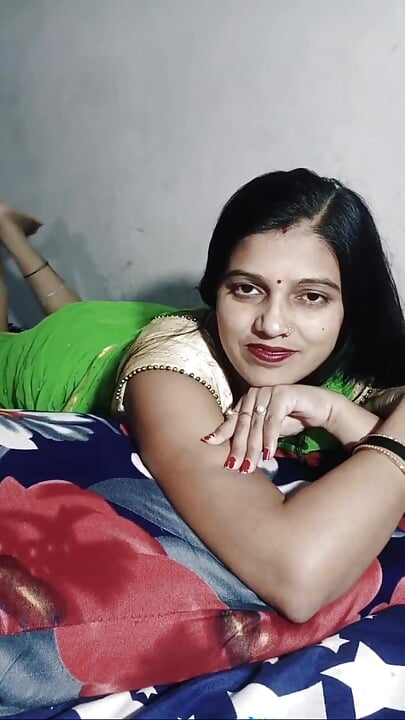 Mallu lazy wife with husband, Sharun Raj doing with vaishnavy, Mallu couple hot Mallu lazy wife hot with talk