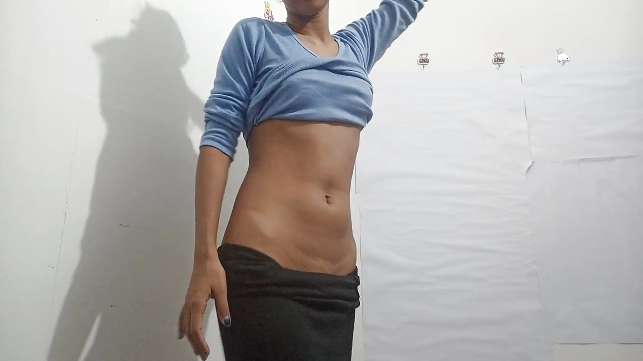 mom jerks off in the toilet