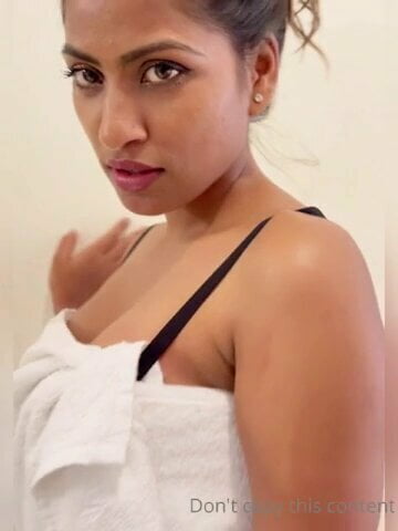 Anjaligaud – Indian Desi girl