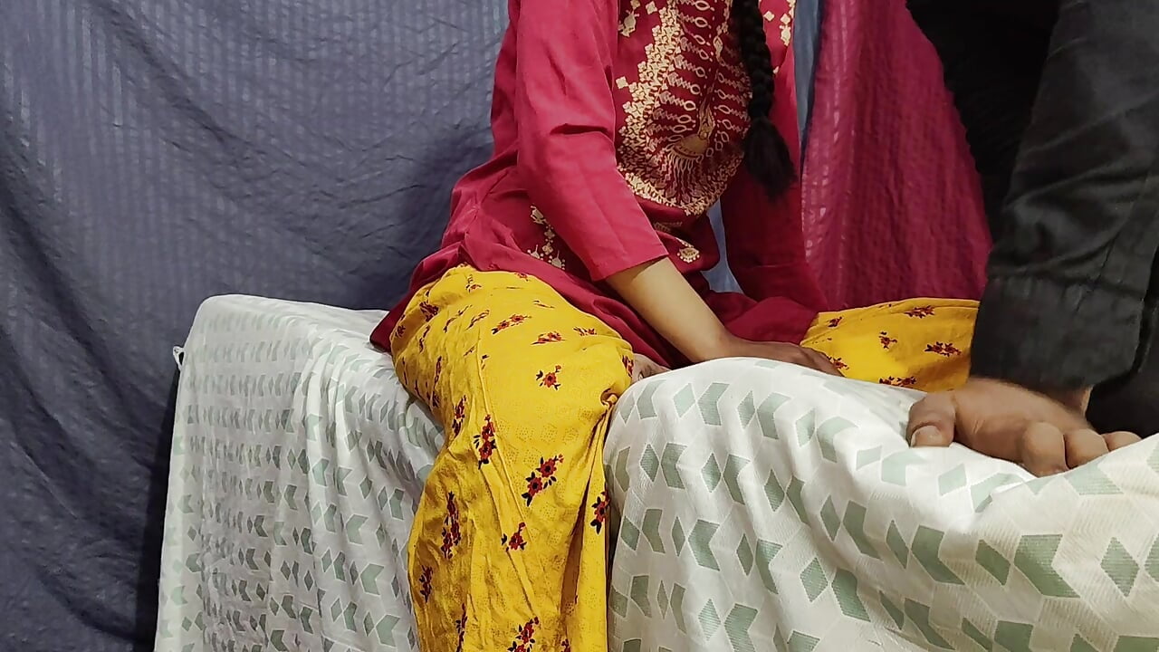 Ball lane gya chachi ke ghar aur chachi ko chod diya