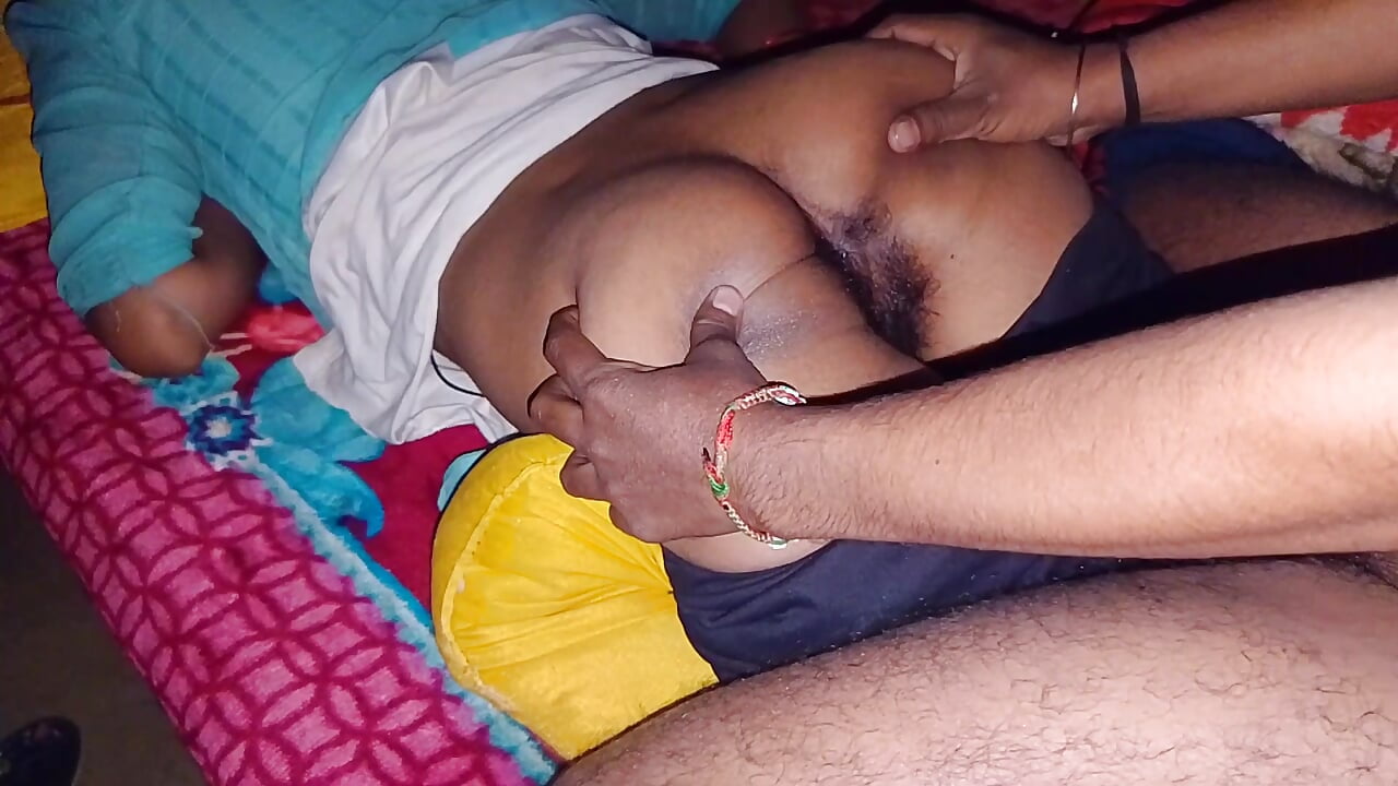 Bhabhi ki thook lagake Gaand Chudai Video Hindi Main
