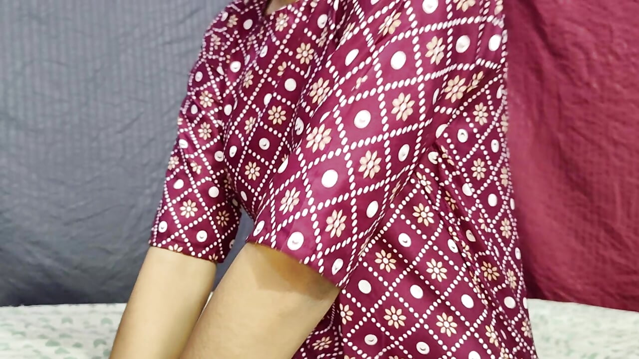 Big Ass Chachi Changing her cloth and boy watchig on her chachi caught him and punish him with fucking