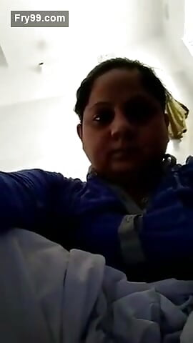 Riya Bhabhi Fingering Hard And Asshole, Peeing