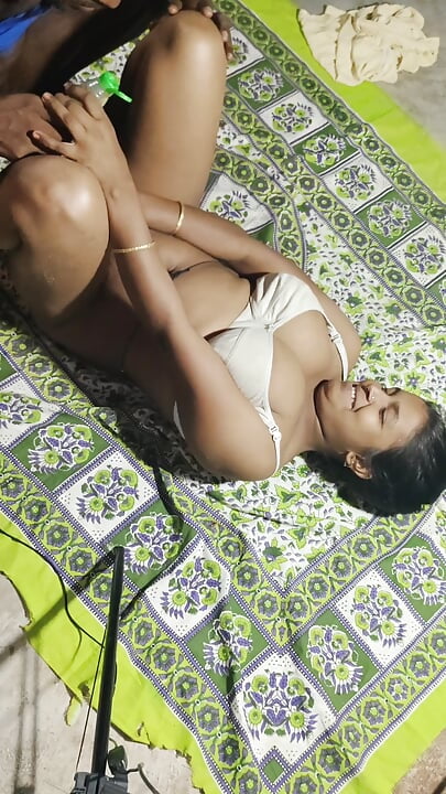 VILLAGE BHABHI KI SEX