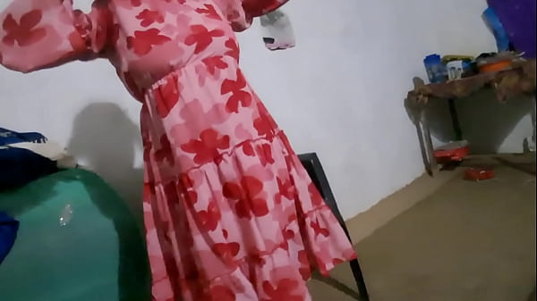 Young Girl Gets Deep blue Sexy h na to see boys