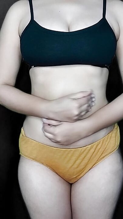 Bhabhi ki choot ne dewana bana diya hot indian