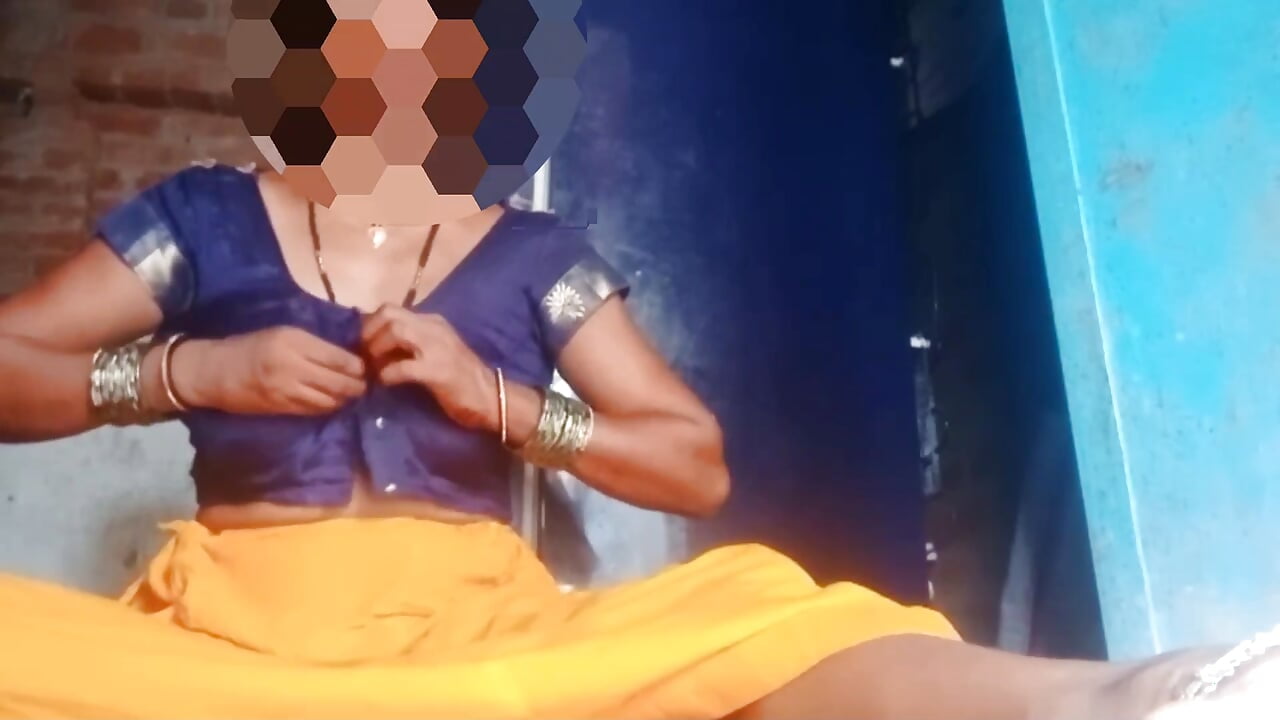 Desi bhabhi hot videos indian