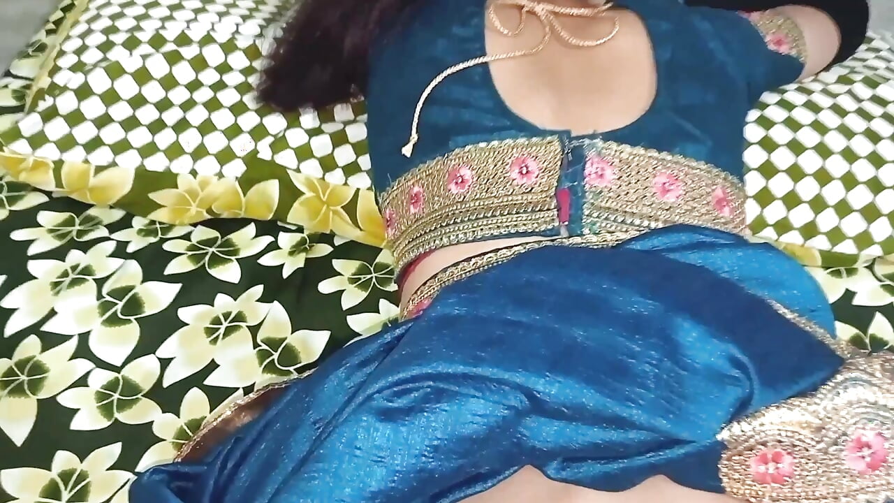 Father-in-law forcibly left the new daughter-in-law in the night