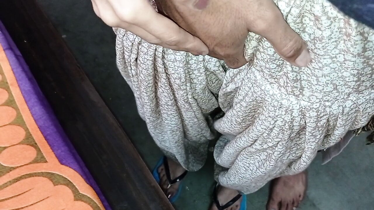 Sardarni Aunty ko ghar jakr ladke ne choda full video with audio