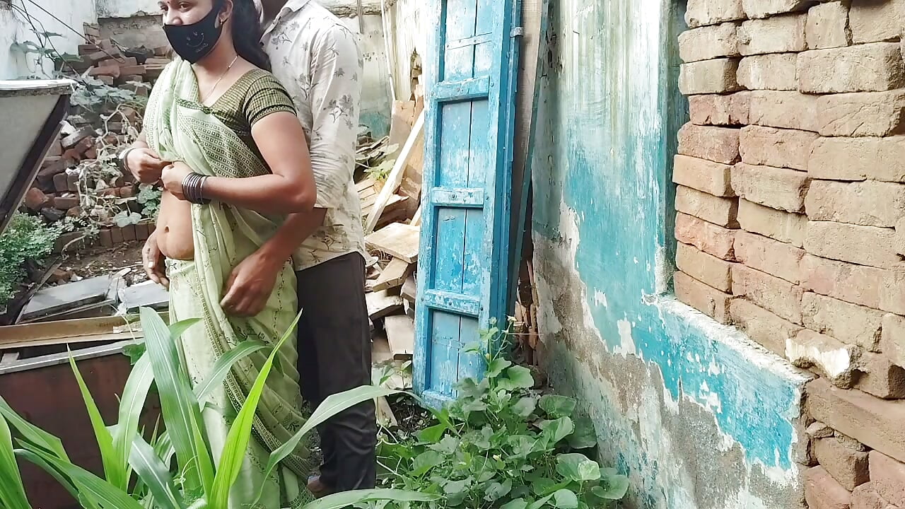 Sister-in-law said, ‘Jiju, don’t spill water in the vagina.’ Jiju inserte his penis into sister-in-law’s vagina and ejaculate